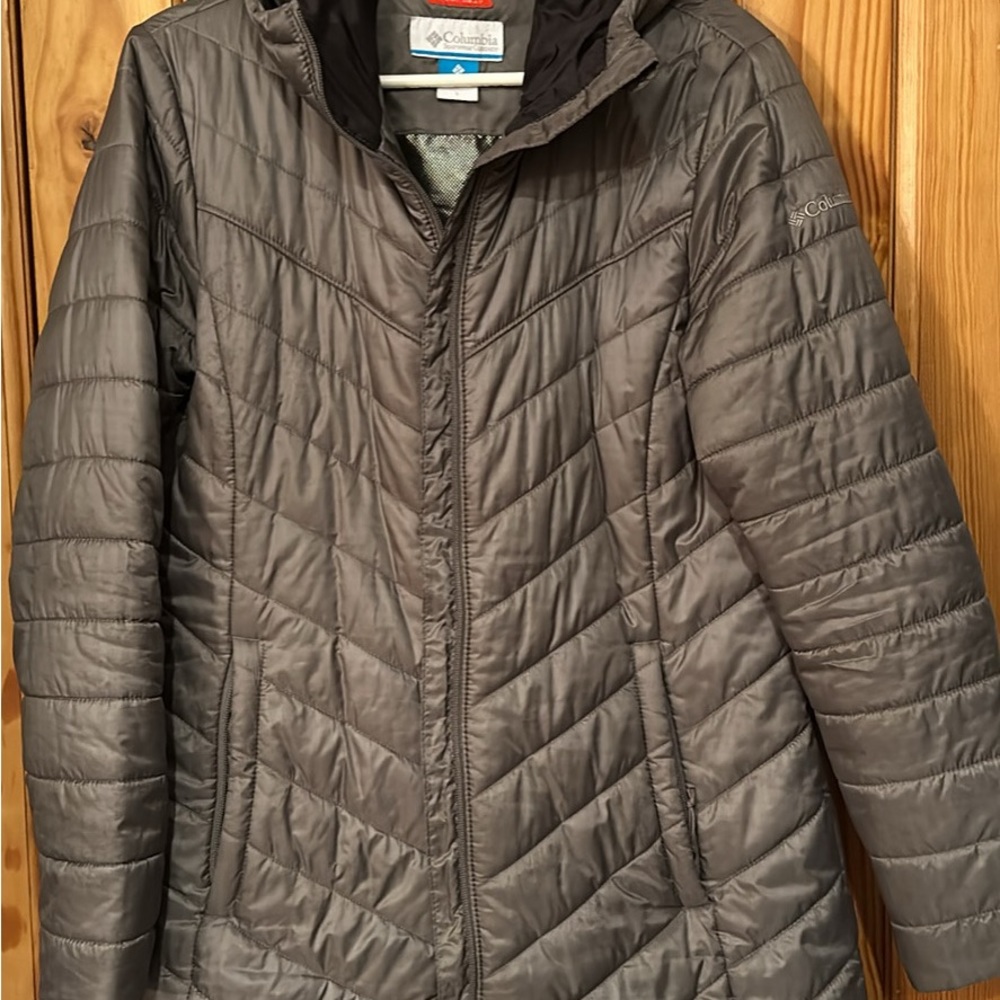 Women’s long Columbia coat